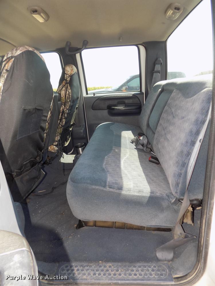 image for item DA3086 2000 Ford F250 Super Duty XLT Crew Cab pickup truck