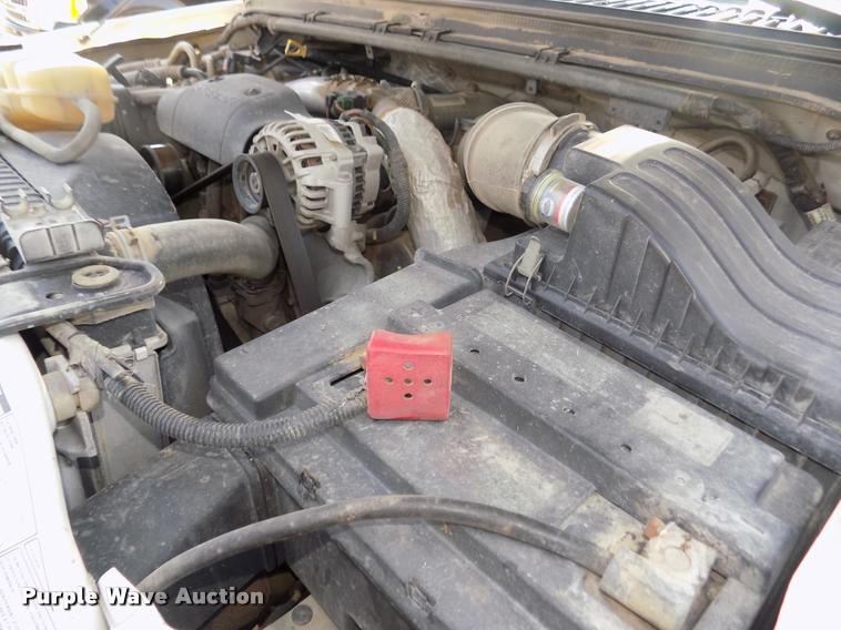 image for item DA3086 2000 Ford F250 Super Duty XLT Crew Cab pickup truck