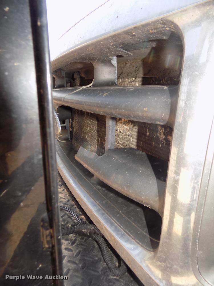 image for item DA3086 2000 Ford F250 Super Duty XLT Crew Cab pickup truck