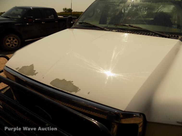 image for item DA3086 2000 Ford F250 Super Duty XLT Crew Cab pickup truck