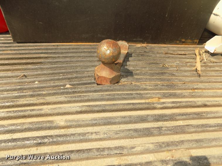 image for item DA3086 2000 Ford F250 Super Duty XLT Crew Cab pickup truck