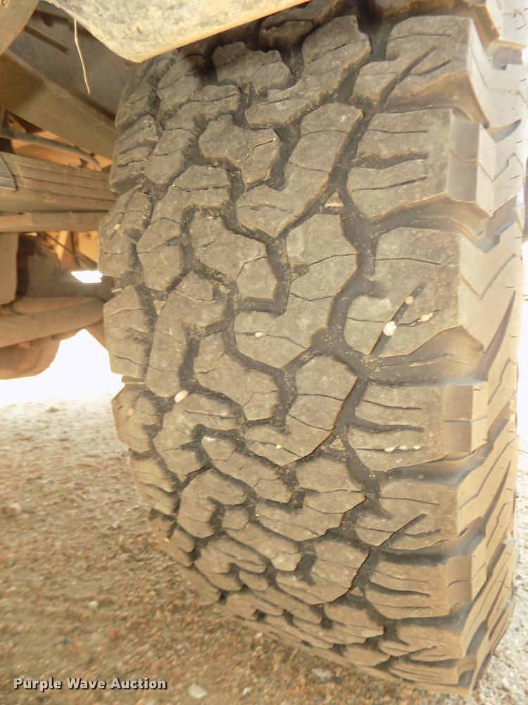 image for item DA3086 2000 Ford F250 Super Duty XLT Crew Cab pickup truck