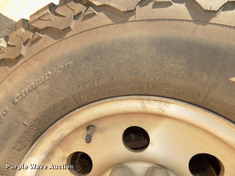 image for item DA3086 2000 Ford F250 Super Duty XLT Crew Cab pickup truck