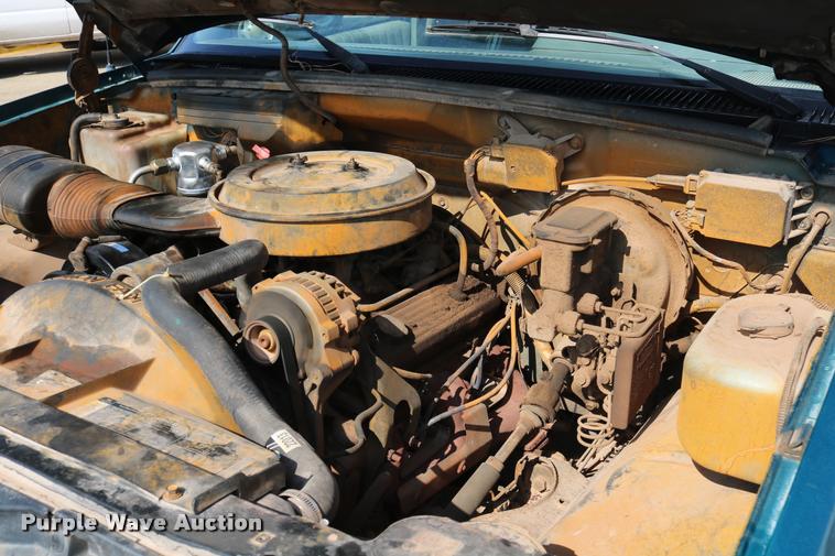 image for item DA6858 1992 GMC Sierra 1500 pickup truck