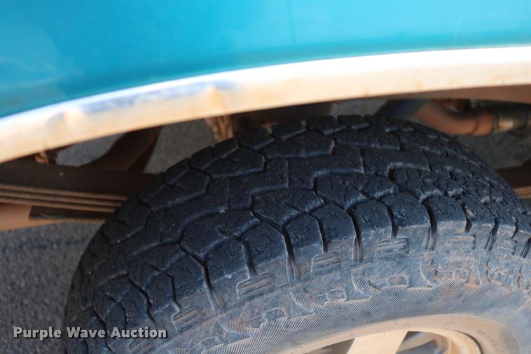 image for item DA6858 1992 GMC Sierra 1500 pickup truck