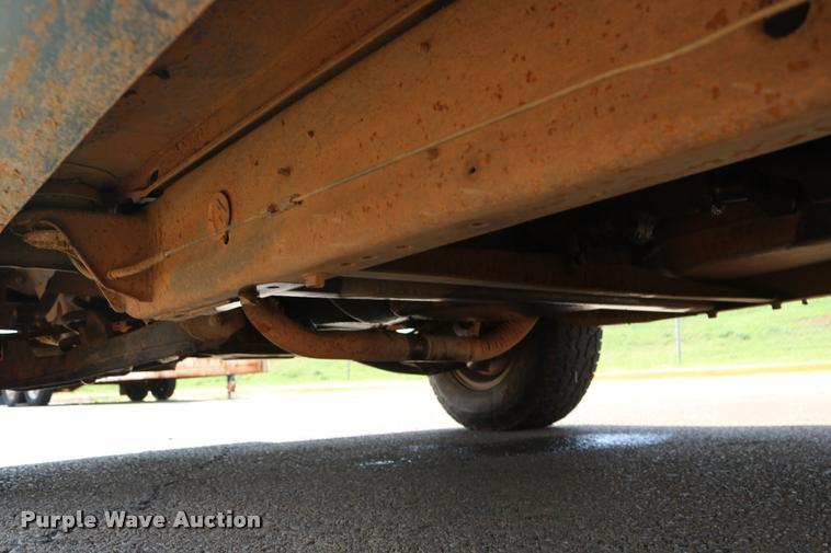 image for item DA6858 1992 GMC Sierra 1500 pickup truck