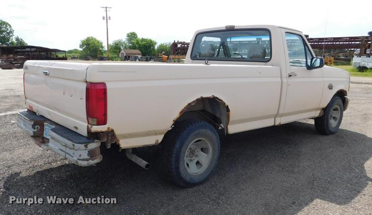 image for item DB1023 1992 Ford F150 pickup truck