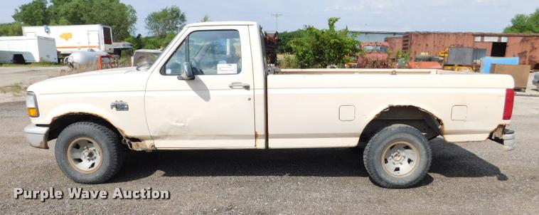 image for item DB1023 1992 Ford F150 pickup truck