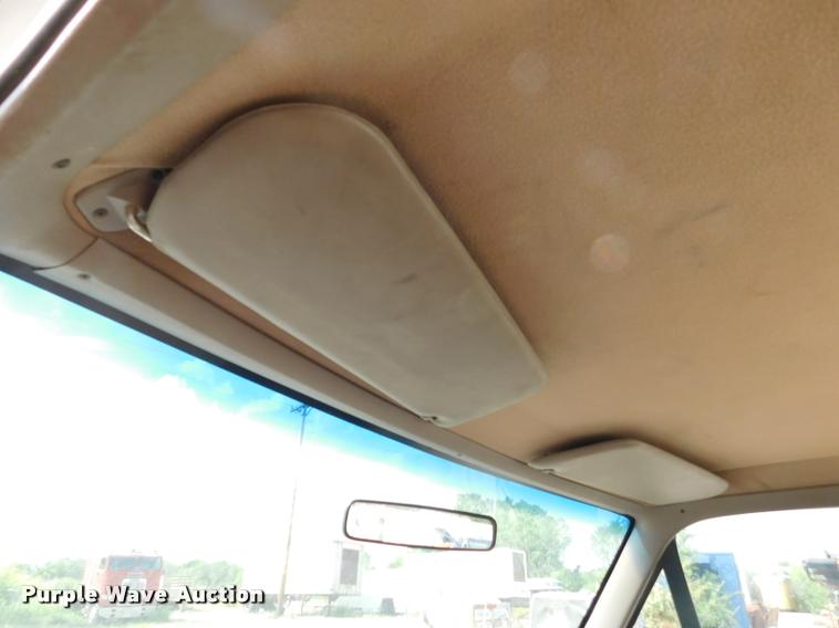 image for item DB1023 1992 Ford F150 pickup truck