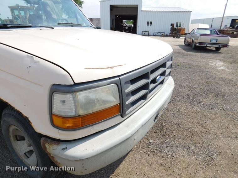 image for item DB1023 1992 Ford F150 pickup truck