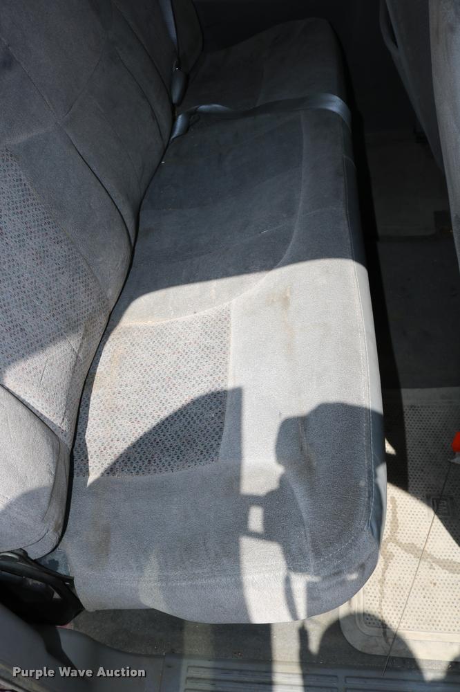 image for item DB1026 2000 Chevrolet Silverado 2500 Ext. Cab pickup truck