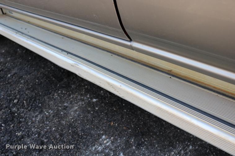 image for item DB1026 2000 Chevrolet Silverado 2500 Ext. Cab pickup truck