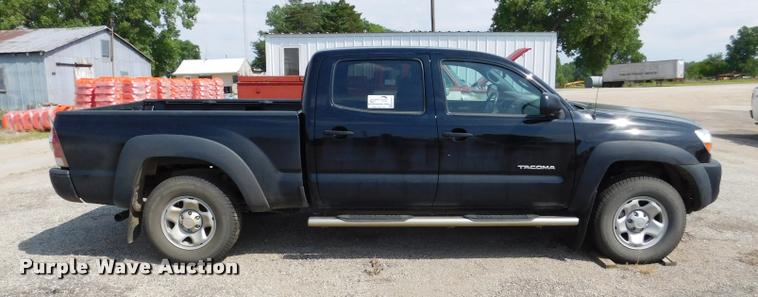 image for item DB1027 2011 Toyota Tacoma Double Cab pickup truck