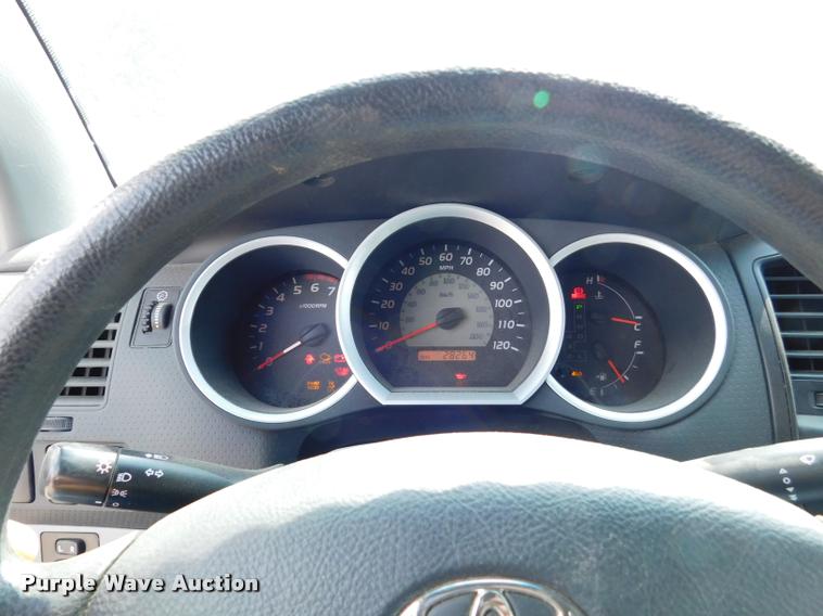 image for item DB1027 2011 Toyota Tacoma Double Cab pickup truck