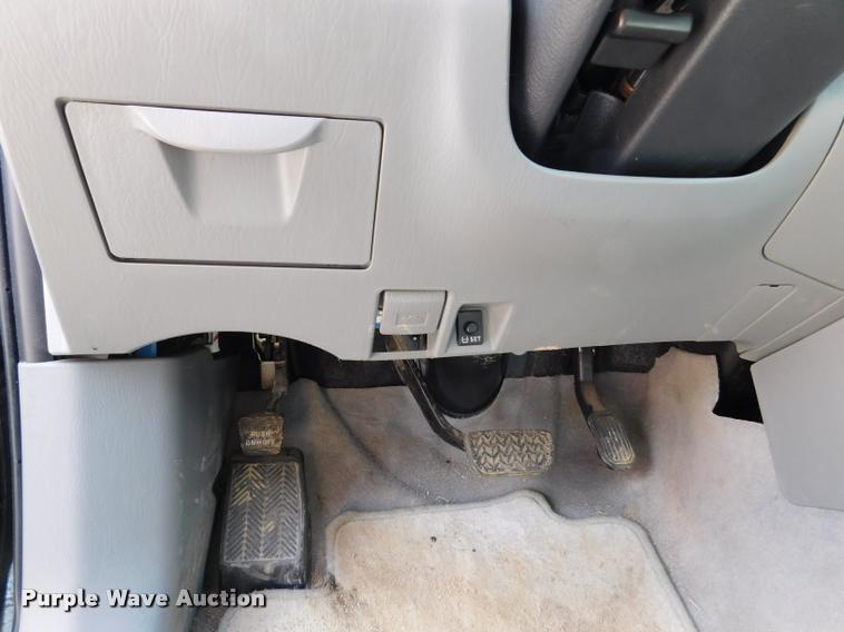 image for item DB1027 2011 Toyota Tacoma Double Cab pickup truck