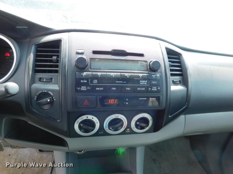 image for item DB1027 2011 Toyota Tacoma Double Cab pickup truck