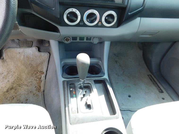 image for item DB1027 2011 Toyota Tacoma Double Cab pickup truck