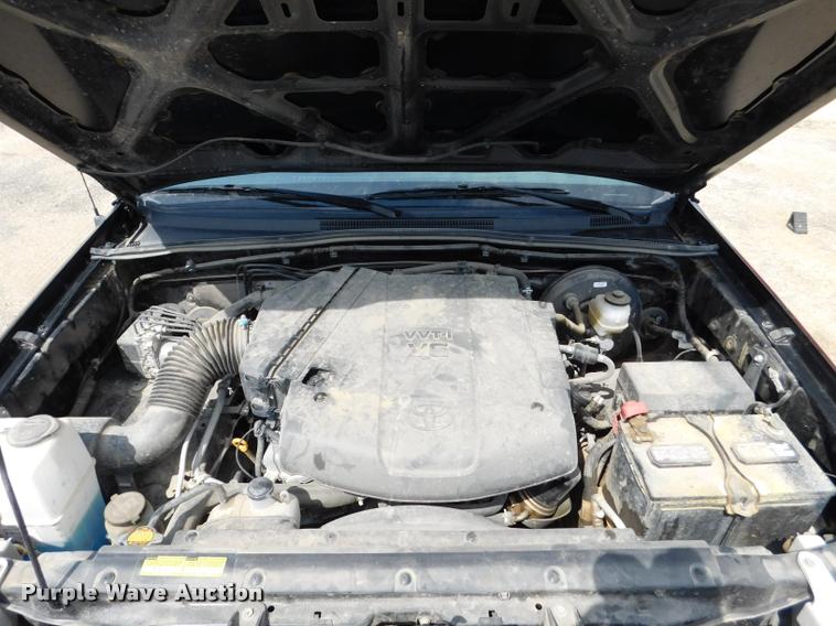 image for item DB1027 2011 Toyota Tacoma Double Cab pickup truck