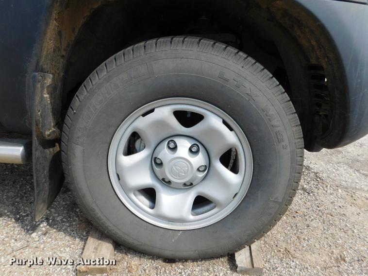 image for item DB1027 2011 Toyota Tacoma Double Cab pickup truck