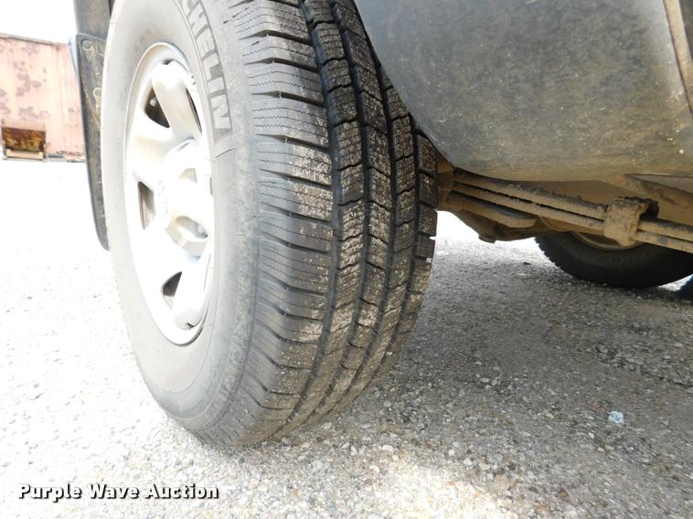 image for item DB1027 2011 Toyota Tacoma Double Cab pickup truck