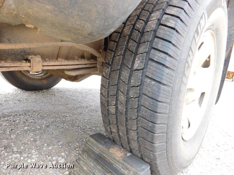 image for item DB1027 2011 Toyota Tacoma Double Cab pickup truck