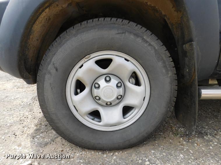 image for item DB1027 2011 Toyota Tacoma Double Cab pickup truck