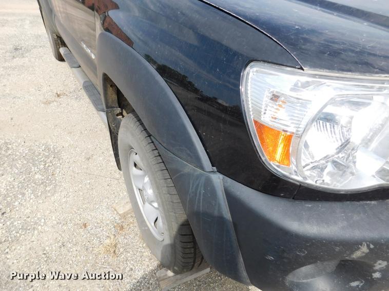 image for item DB1027 2011 Toyota Tacoma Double Cab pickup truck