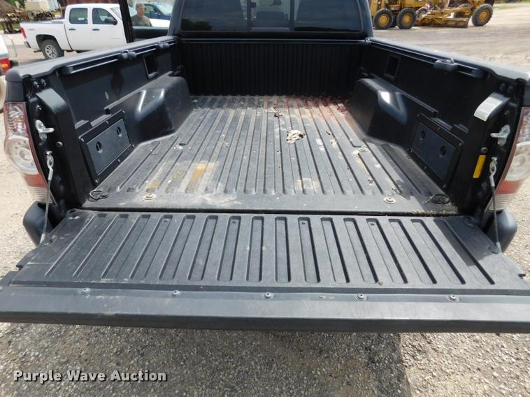 image for item DB1027 2011 Toyota Tacoma Double Cab pickup truck