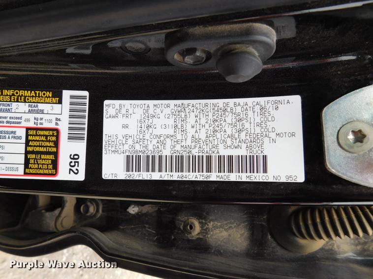 image for item DB1027 2011 Toyota Tacoma Double Cab pickup truck