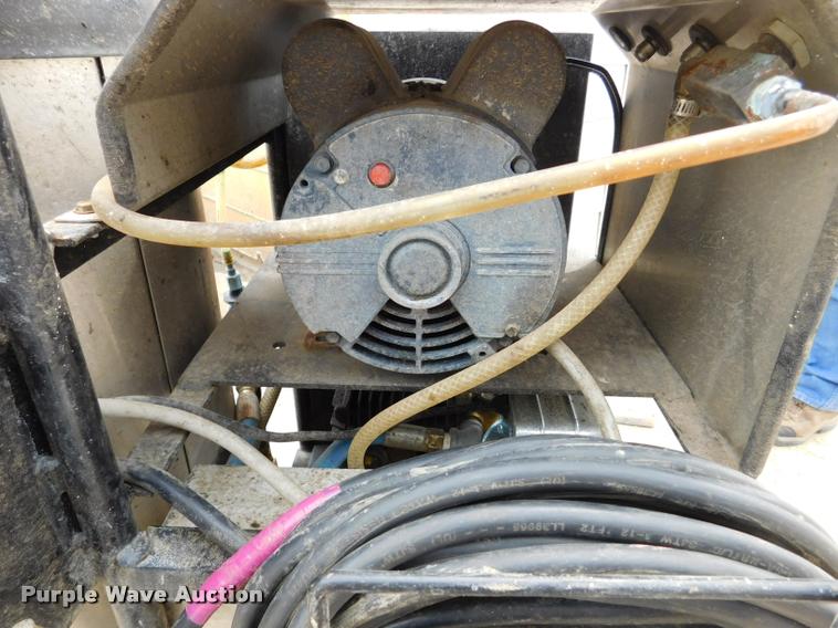 image for item DB1030 Whitco 214 pressure washer/steam cleaner