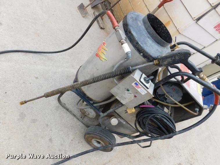 image for item DB1030 Whitco 214 pressure washer/steam cleaner