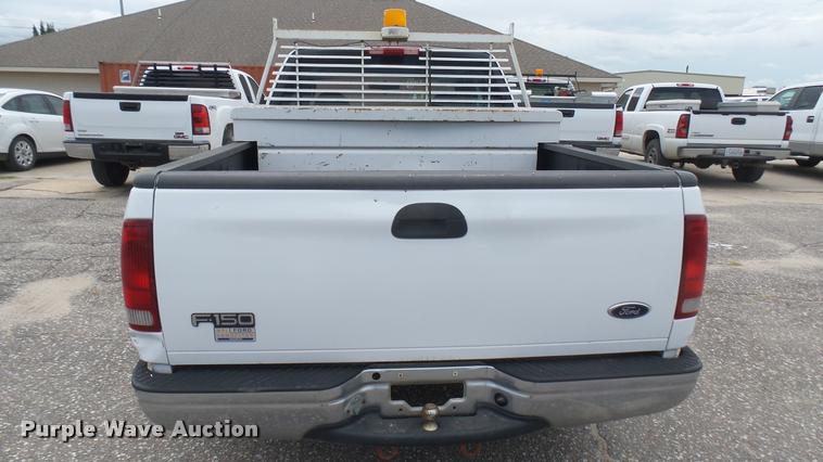image for item DB3350 2003 Ford F150 SuperCab pickup truck