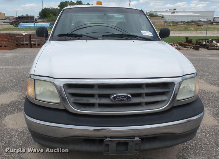 image for item DB3350 2003 Ford F150 SuperCab pickup truck