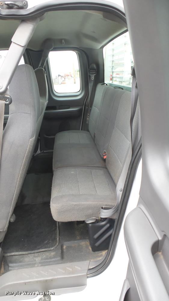 image for item DB3350 2003 Ford F150 SuperCab pickup truck