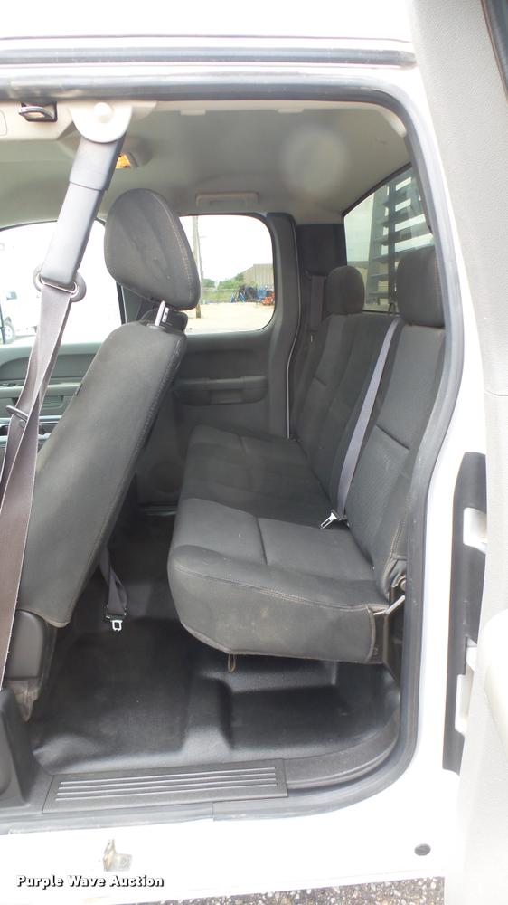 image for item DB3352 2012 GMC Sierra 1500 Ext. Cab pickup truck