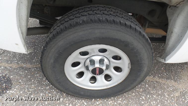 image for item DB3352 2012 GMC Sierra 1500 Ext. Cab pickup truck