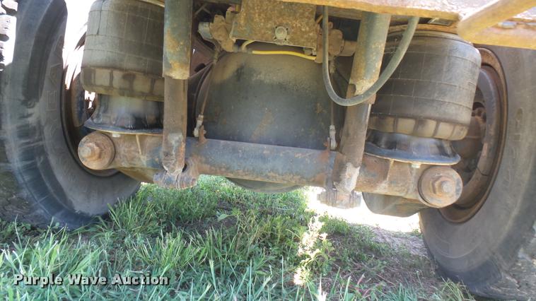 image for item DB3365 1987 Ford L8000 semi truck