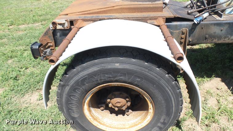 image for item DB3365 1987 Ford L8000 semi truck