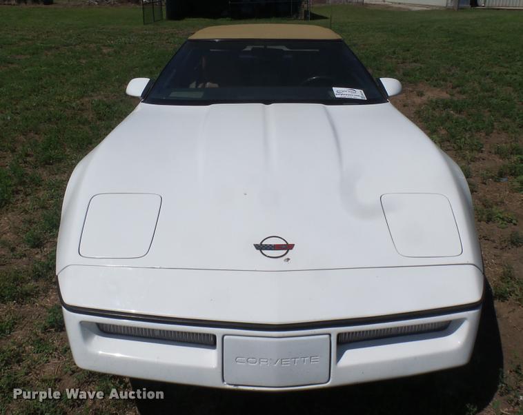 image for item DB3375 1989 Chevrolet Corvette convertible