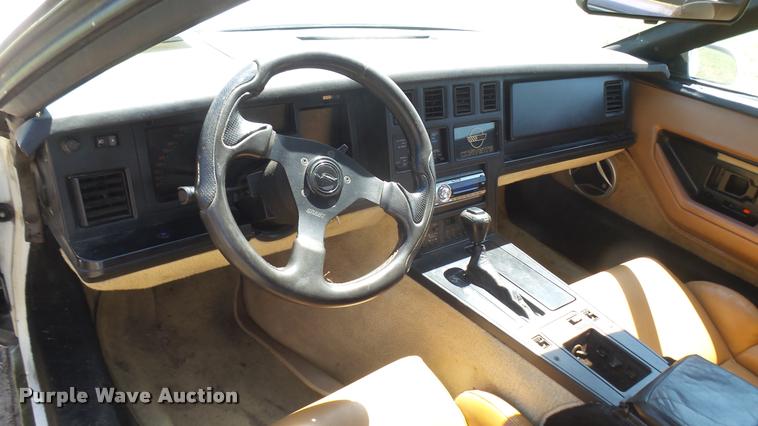 image for item DB3375 1989 Chevrolet Corvette convertible