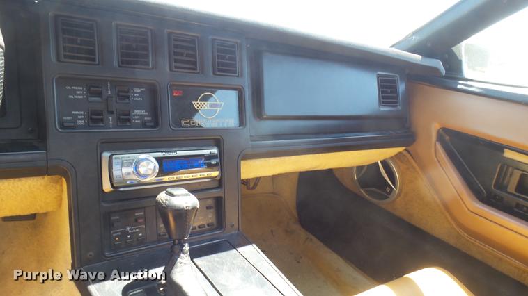 image for item DB3375 1989 Chevrolet Corvette convertible