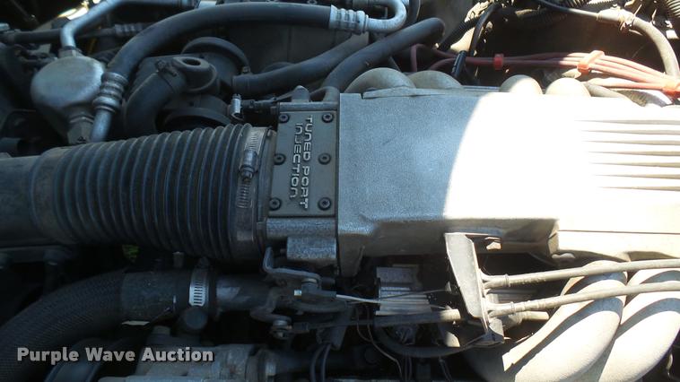 image for item DB3375 1989 Chevrolet Corvette convertible