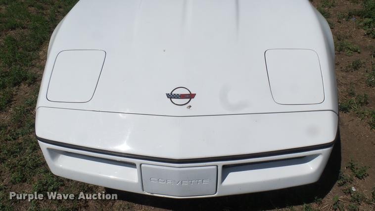 image for item DB3375 1989 Chevrolet Corvette convertible