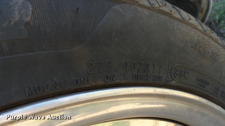 image for item DB3375 1989 Chevrolet Corvette convertible