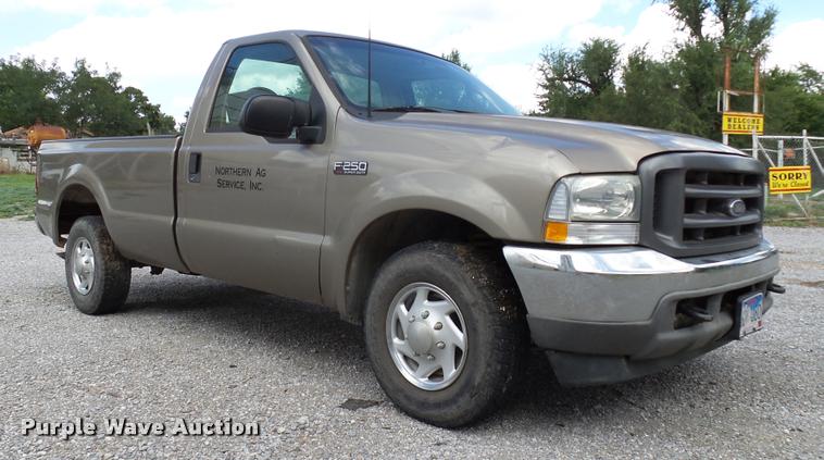 image for item DB4118 2003 Ford F250 Super Duty XL pickup truck