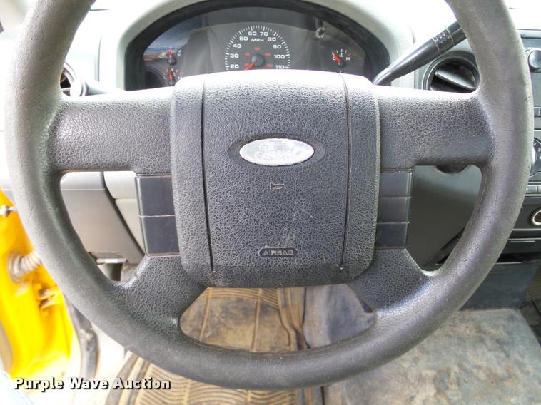 image for item DB4119 2005 Ford F150 XL pickup truck