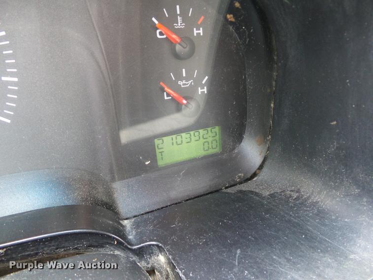 image for item DB4119 2005 Ford F150 XL pickup truck