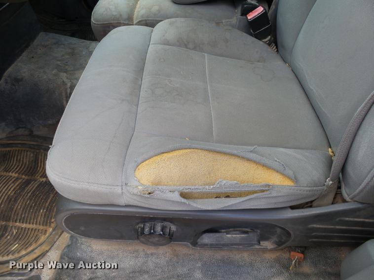 image for item DB4119 2005 Ford F150 XL pickup truck