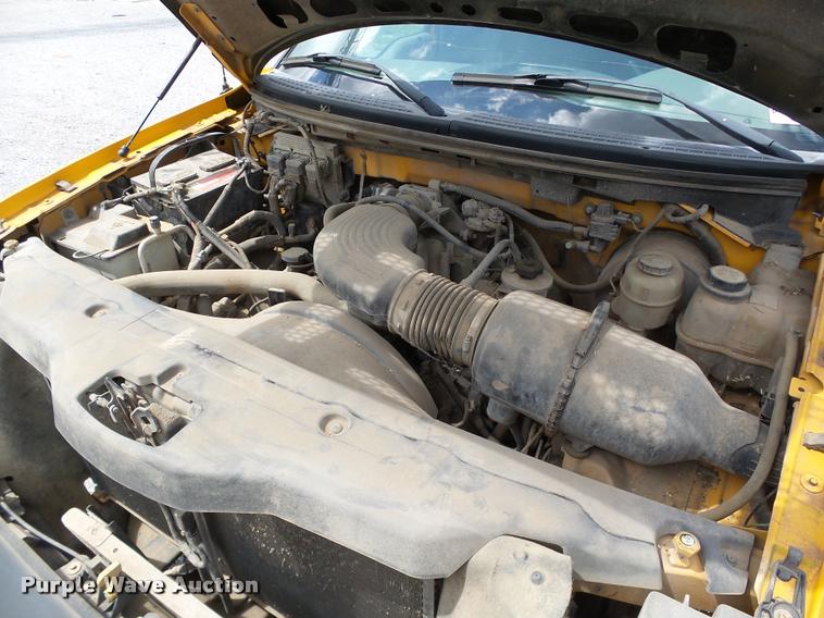 image for item DB4119 2005 Ford F150 XL pickup truck