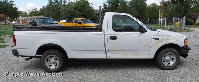 image for item DB4120 2003 Ford F150 XL pickup truck